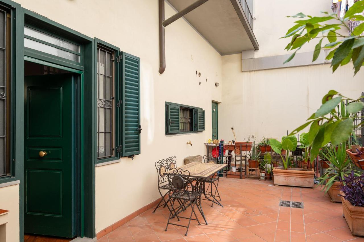 Statuto With Small Courtyard * Florença